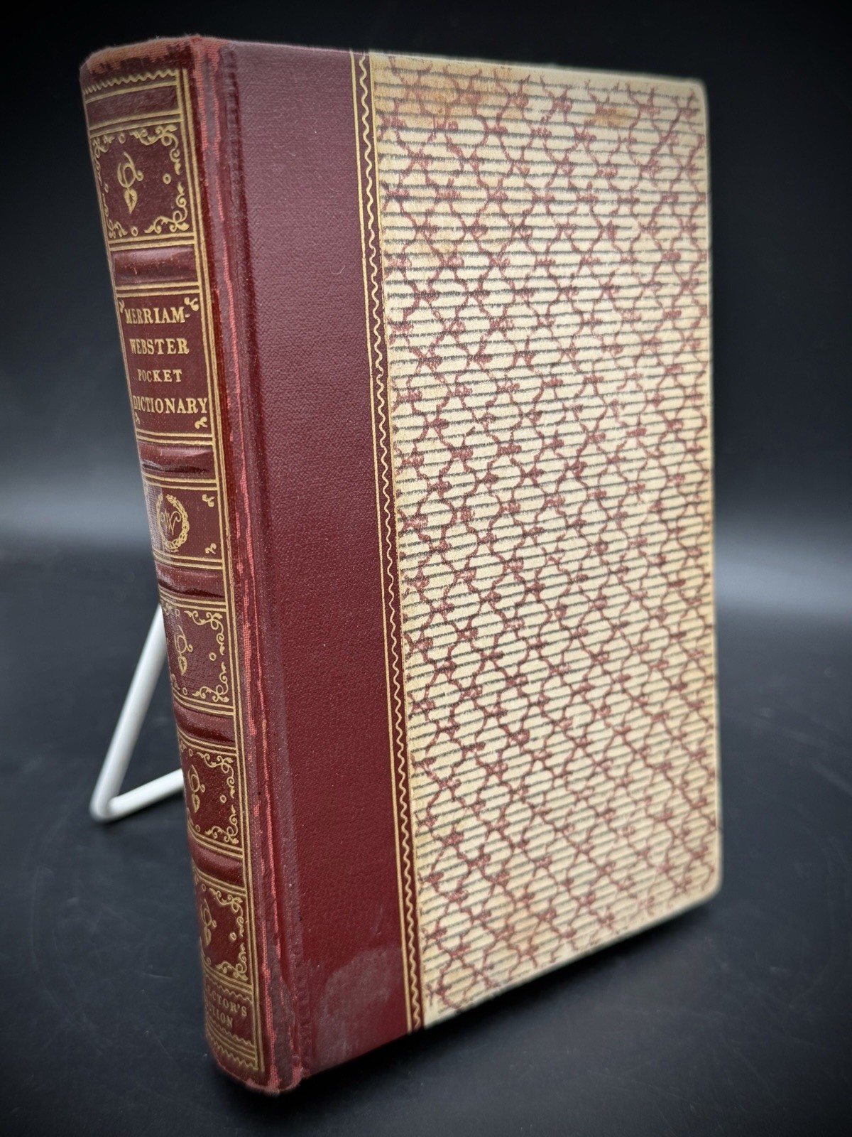 Vintage 1947 Merriam-Webster Pocket Dictionary Collector’s Edition Faux Leather