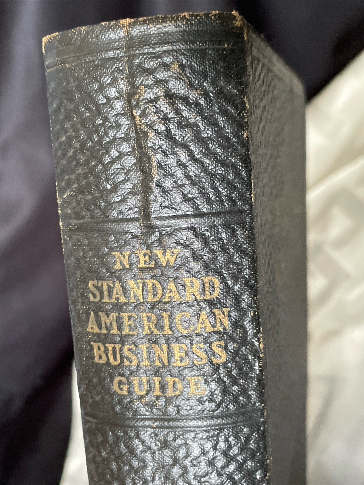 1917 “New Standard American Business Guide” by E. T. Roe Faux Leather Bound Book