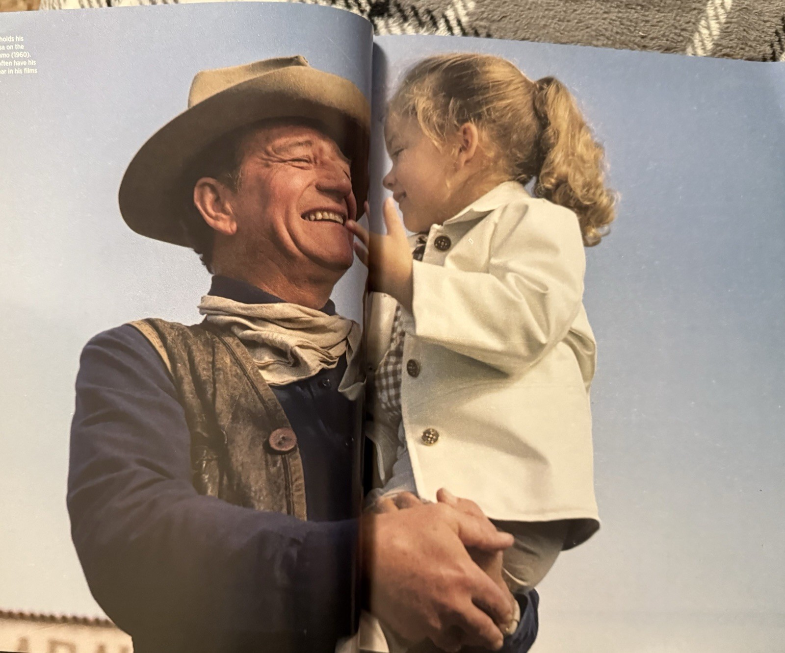 John Wayne Official Collector’s Edition Magazine Volume 16 2017 Topix Media Lab