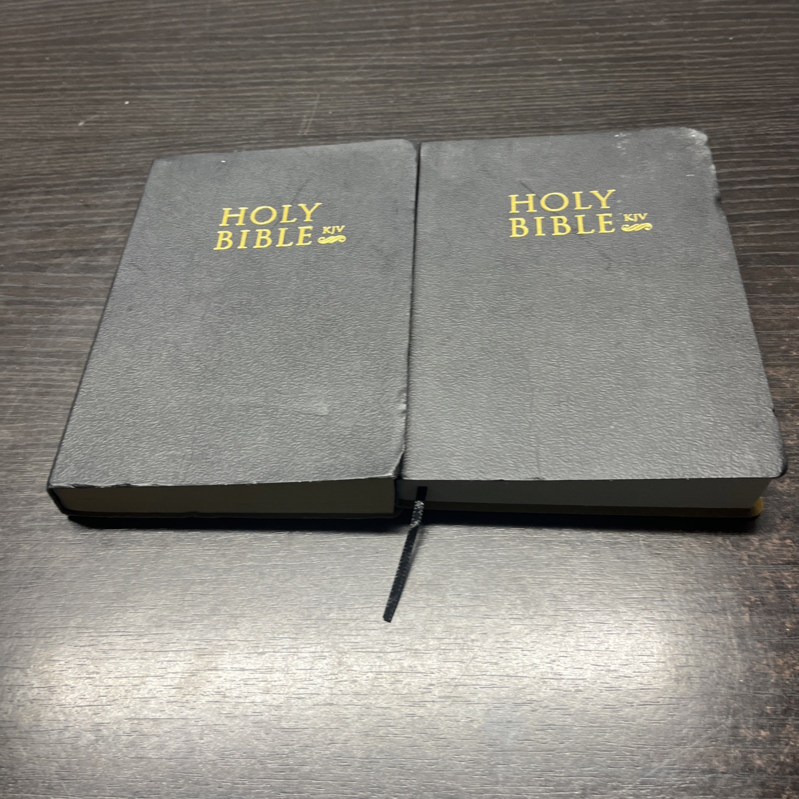 Holy Bible KJV Old And New Testaments Small 7.5 x 5.3 in Black Cover Lot Of 2